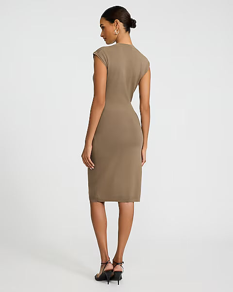 Crew Neck Short Sleeve Belted Midi Sweater Dress