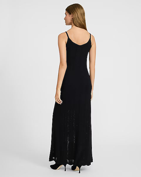 Textured V-Neck Sleeveless Maxi Sweater Dress
